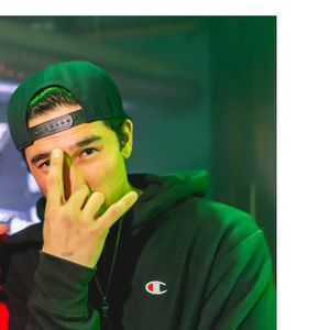 Meet your Posher, Ricky